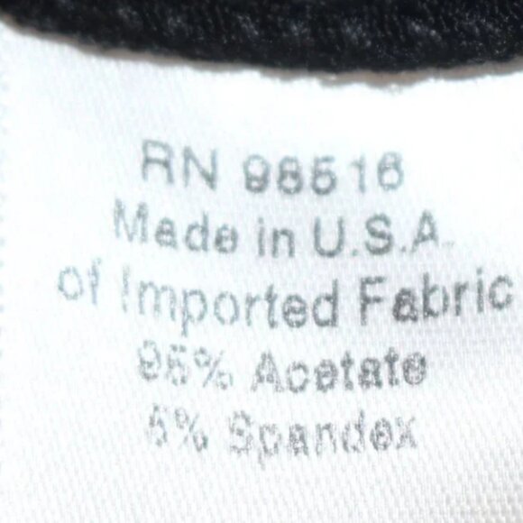 SO Perfect Scoop Striped Top Size Medium - Picture 7 of 8